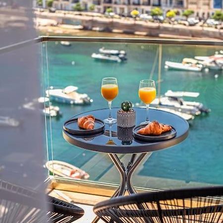 Stylish Seafront Spinola Apartment San Giuliano Esterno foto
