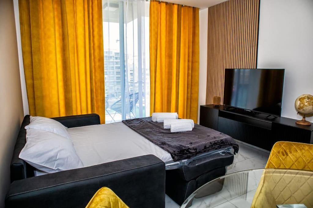 Stylish Seafront Spinola Apartment San Giuliano Esterno foto