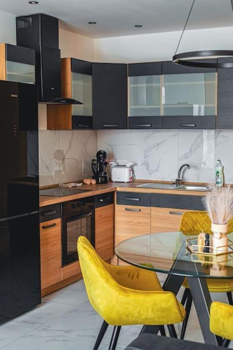 Stylish Seafront Spinola Apartment San Giuliano Esterno foto